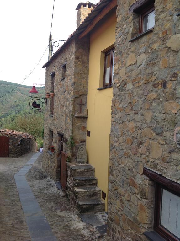 Patio Do Xisto Villa Gondramaz Bagian luar foto
